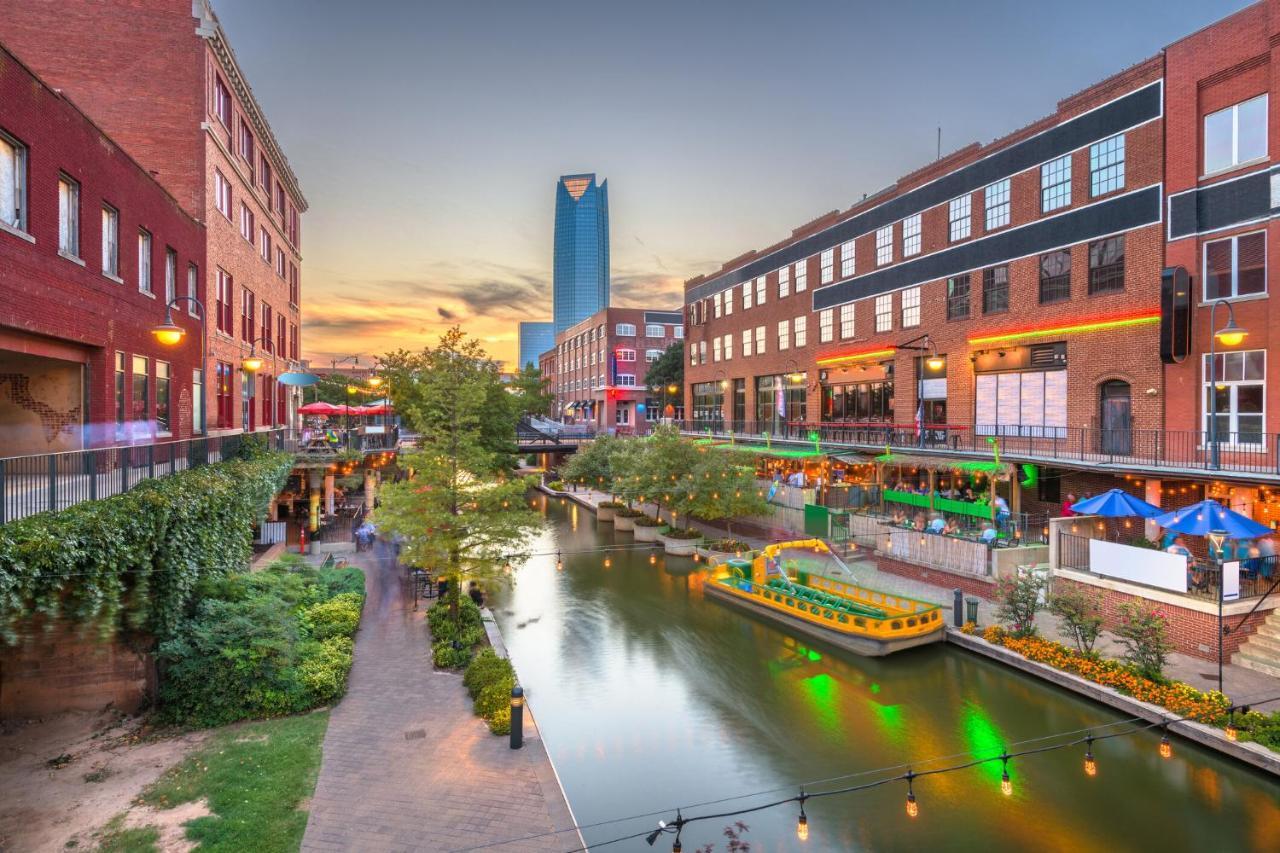 Days Inn By Wyndham Oklahoma City Bricktown Εξωτερικό φωτογραφία