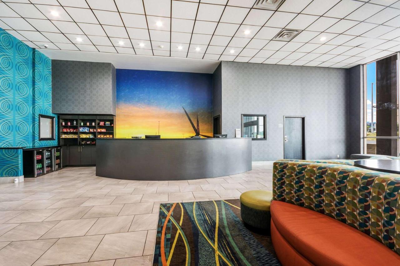 Days Inn By Wyndham Oklahoma City Bricktown Εξωτερικό φωτογραφία